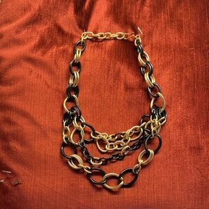 Elegant Gold and Black Chain Necklace